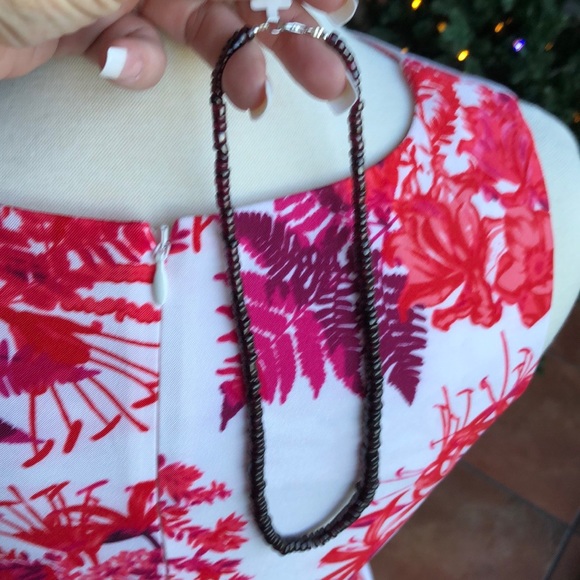 BEAUTIFUL LADIES DRESS BY MARIO SERRANO - Picture 3 of 7